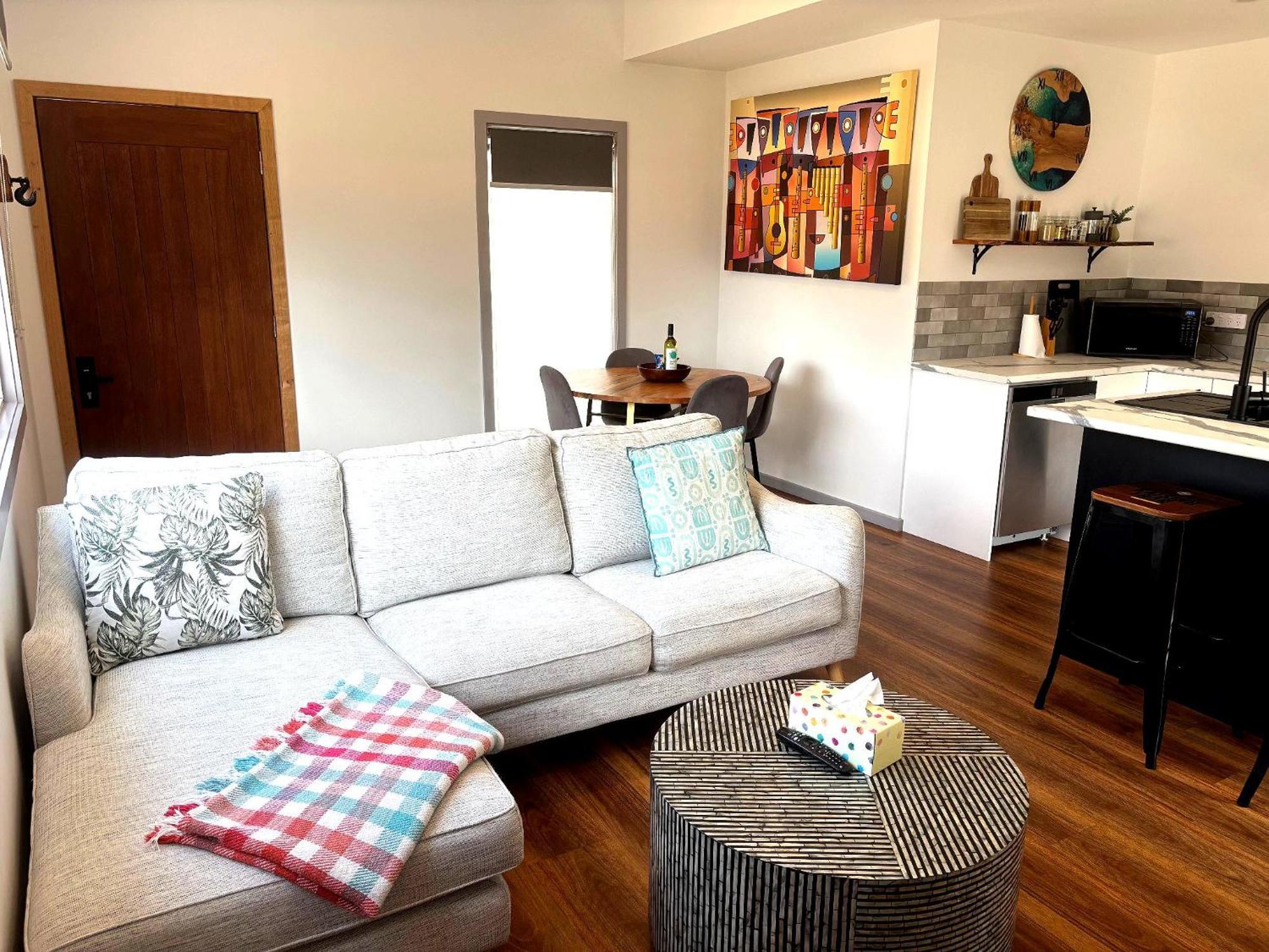 Luxury Holiday Unit 8Min Walk To Town Center With Boat Parking Mallacoota Exterior photo